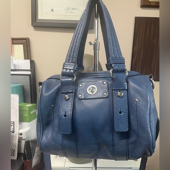 Marc Jacobs Shoulder Bag - Picture 3 of 9